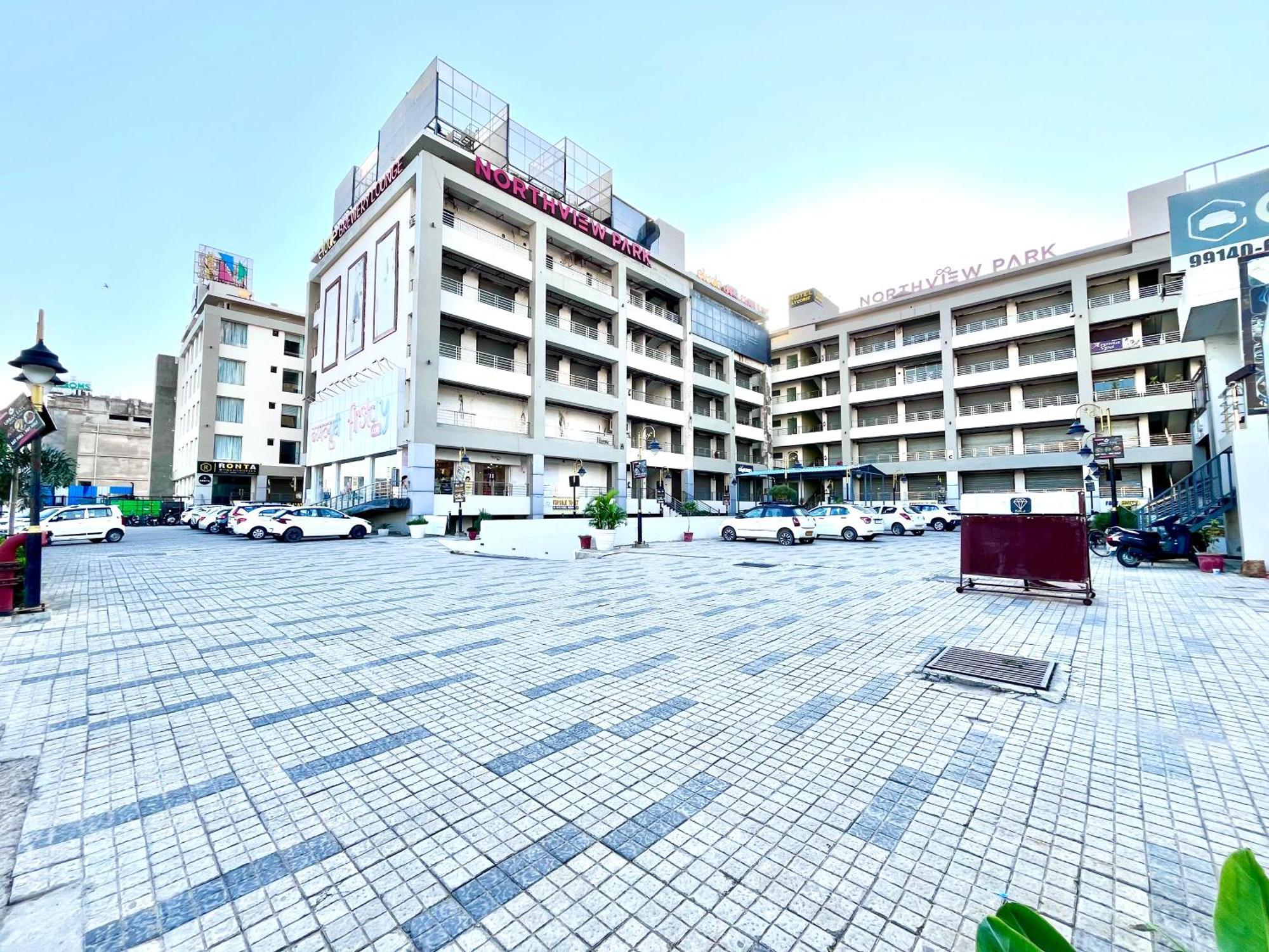 Hotel Northview Park By Lycoris !! Top Rated & Most Awarded Property In Tricity Zirakpur Εξωτερικό φωτογραφία